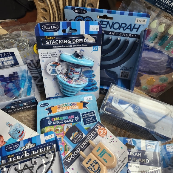 Hanukkah decoration bundle - Picture 9 of 14
